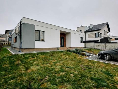 дом по адресу Александра Довженко ул., 42