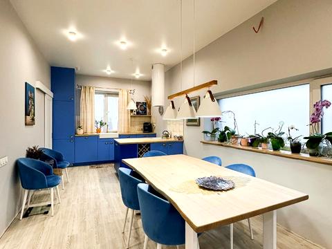 дом по адресу Александра Довженко ул., 42