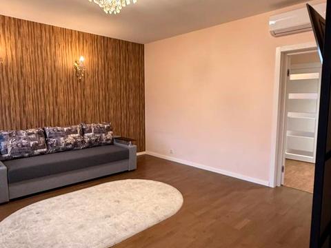 квартира за адресою Загородня, 2