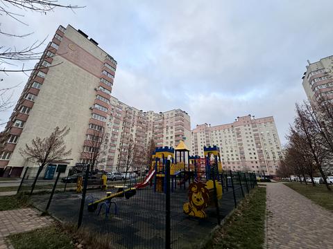 квартира за адресою Амосова пров., 8