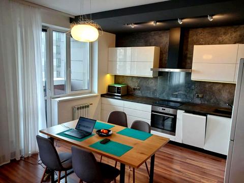 квартира за адресою Патріарха Мстислава Скрипника вул., 40