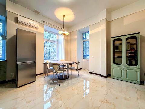 квартира за адресою Рейтарська вул., 28