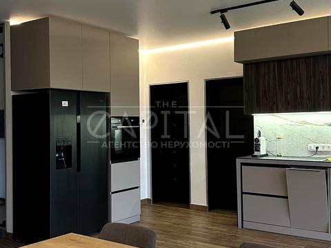 будинок за адресою с. Осещина, пер. Луговий