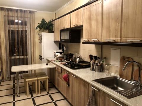 квартира за адресою Гетьмана Івана Мазепи вул. (Топольна), 1