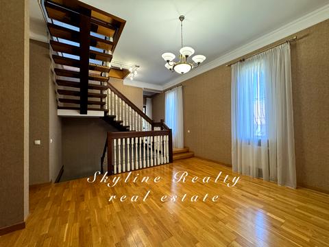 дом по адресу Черняховського ул.