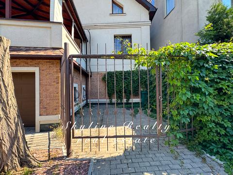 дом по адресу Черняховського ул.