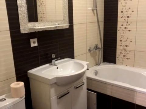 квартира за адресою Гетьмана Івана Мазепи вул. (Топольна), 1