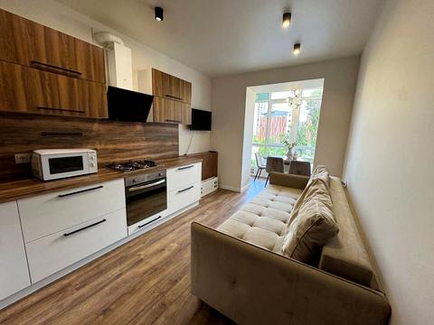 квартира за адресою Набережна Перемоги вул., 44п