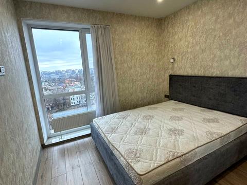 квартира за адресою Василя Вишиваного вул., 42-А