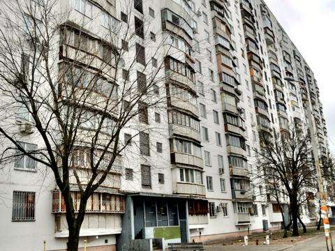 квартира за адресою Київ, Князя Романа Мстиславича вул. (Генерала Жмаченка), 12