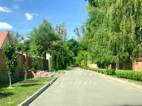 будинок за адресою Метрологічна вул.