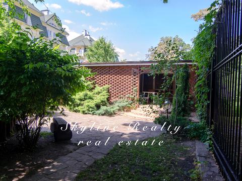 будинок за адресою Метрологічна вул.