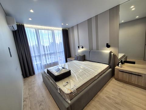 квартира за адресою Віктора Некрасова вул. (Північно-Сирецька), 12-А