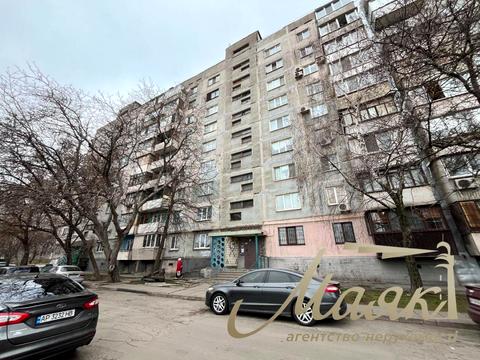 квартира за адресою Оптимістична вул. (Соціалістична), 18