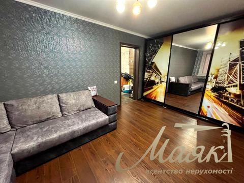 квартира по адресу Николая Краснова ул., 1-А