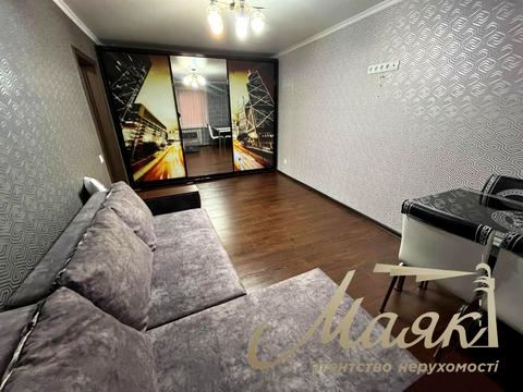 квартира по адресу Николая Краснова ул., 1-А