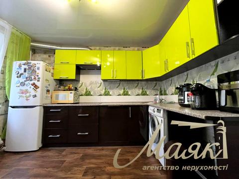 квартира по адресу Николая Краснова ул., 1-А