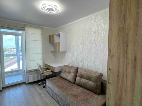 квартира за адресою Профсоюзна вул., 9-А