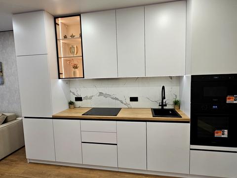 квартира за адресою Родини Крістерів вул., 16