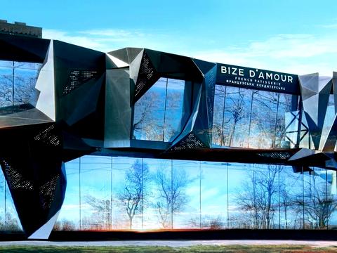 комерційна за адресою Львівська вул., 1б