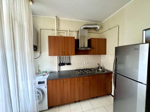 квартира за адресою Торгова вул., 9