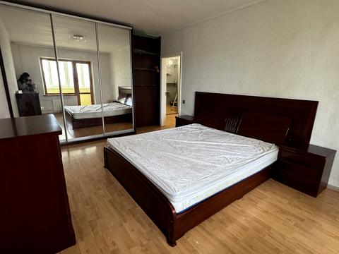 квартира по адресу Червоной Калины просп. (Владимира Маяковского), 69