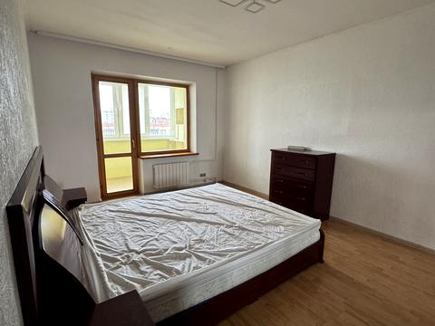 квартира по адресу Червоной Калины просп. (Владимира Маяковского), 69