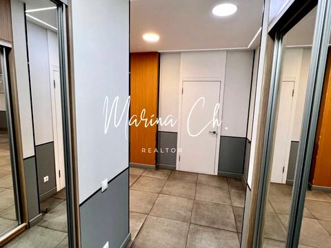 комерційна за адресою Набережна вул., 49-А