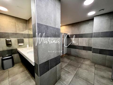 комерційна за адресою Набережна вул., 49-А