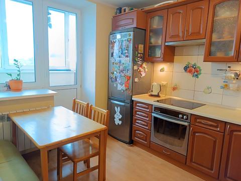 квартира за адресою Бориспільська вул., 6