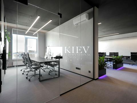 комерційна за адресою Жилянська вул., 68