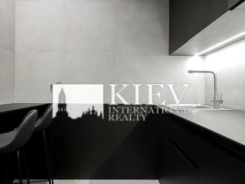 комерційна за адресою Жилянська вул., 68