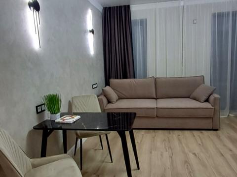 квартира за адресою Центральна вул. (Мічуріна), 12