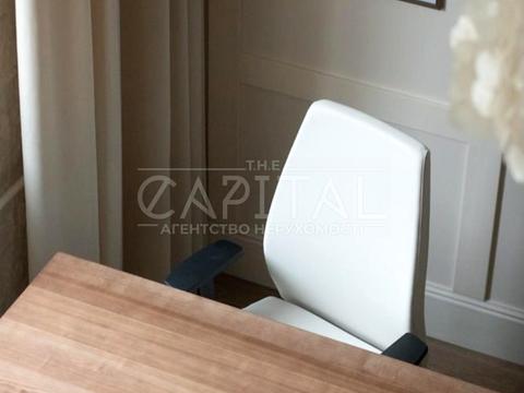 комерційна за адресою Саксаганського вул., 33