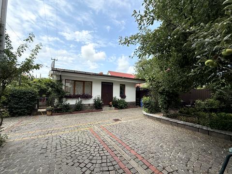 будинок за адресою Олександра Духновича вул. (Пушкіна)