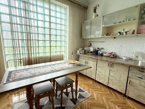 будинок за адресою Олександра Духновича вул. (Пушкіна)