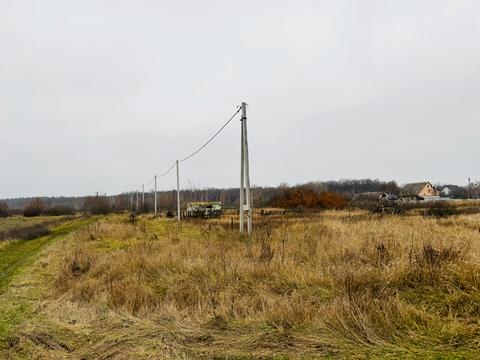 участок по адресу Почаївська