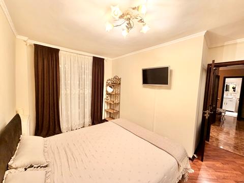 квартира за адресою Героїв полку "Азов" вул. (Маршала Малиновського), 25