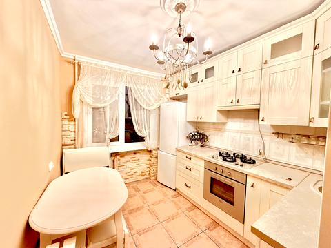 квартира за адресою Героїв полку "Азов" вул. (Маршала Малиновського), 25