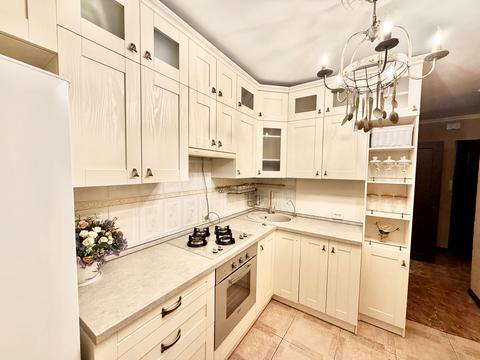 квартира за адресою Героїв полку "Азов" вул. (Маршала Малиновського), 25