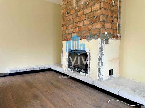 будинок за адресою Квітуча