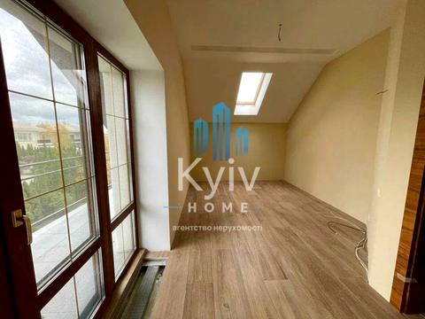 будинок за адресою Квітуча