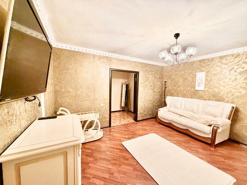 квартира за адресою Героїв полку "Азов" вул. (Маршала Малиновського), 25