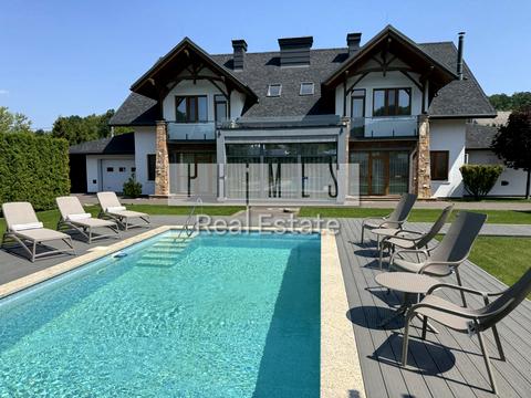 будинок за адресою Лугова вул., 12