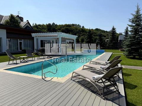 будинок за адресою Лугова вул., 12