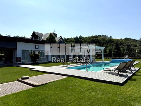 будинок за адресою Лугова вул., 12