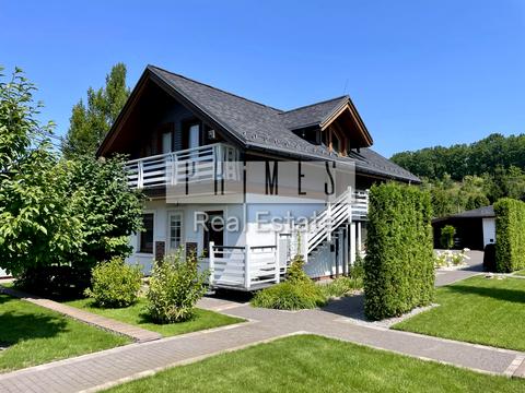 будинок за адресою Лугова вул., 12