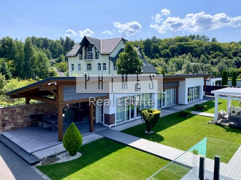 будинок за адресою Лугова вул., 12