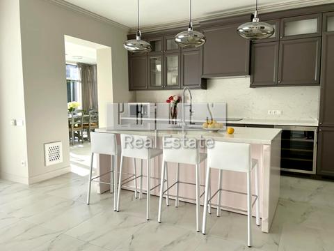 будинок за адресою Лугова вул., 12