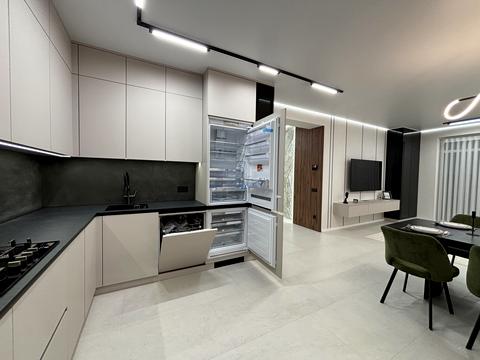 будинок за адресою с. Крихівці, Садова